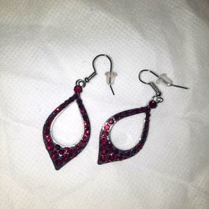 Depp red/silver earings